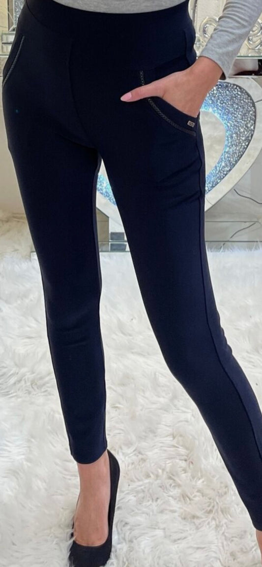 Yu & Me super stretch trouser in navy